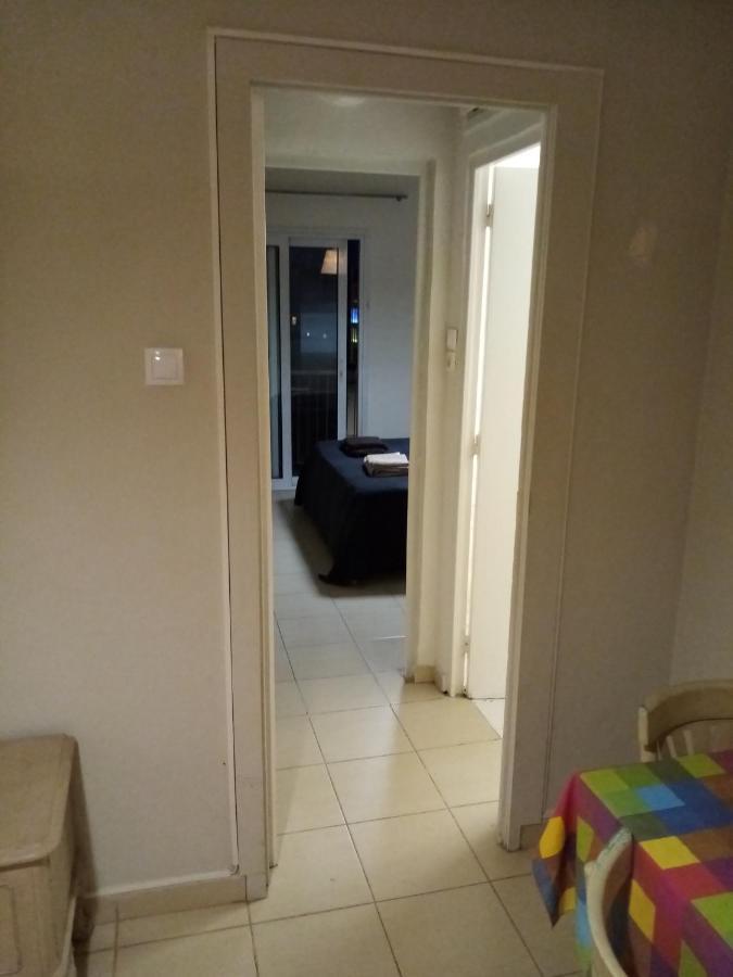 Veranzerou Cozy Apartment Ateny Zewnętrze zdjęcie